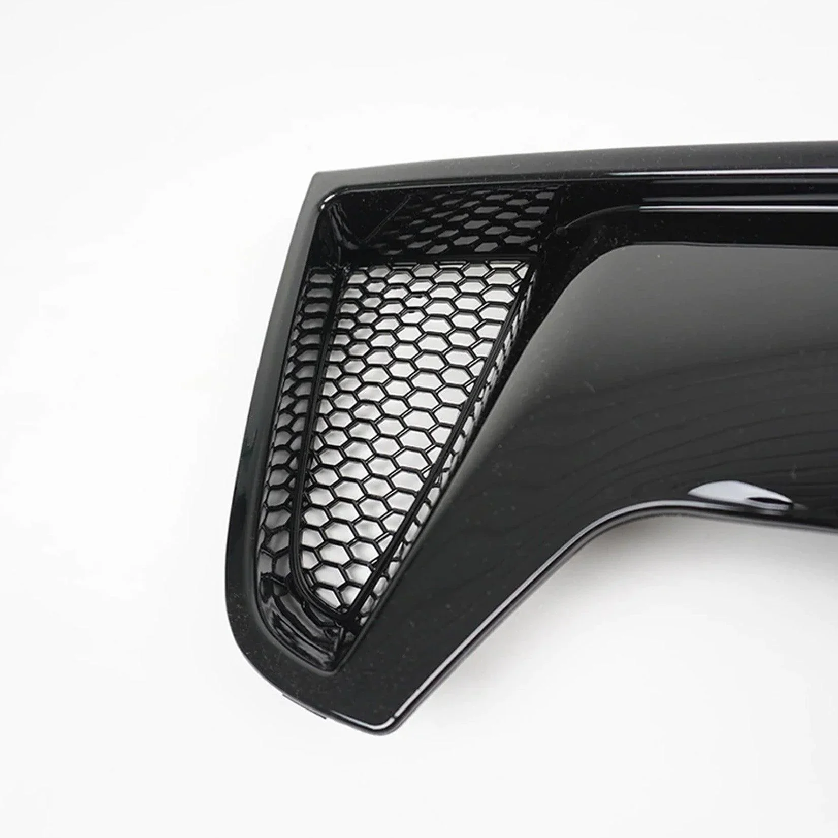 bmw-4-series-f32-rear-diffuser-v2-gloss-black-18.webp