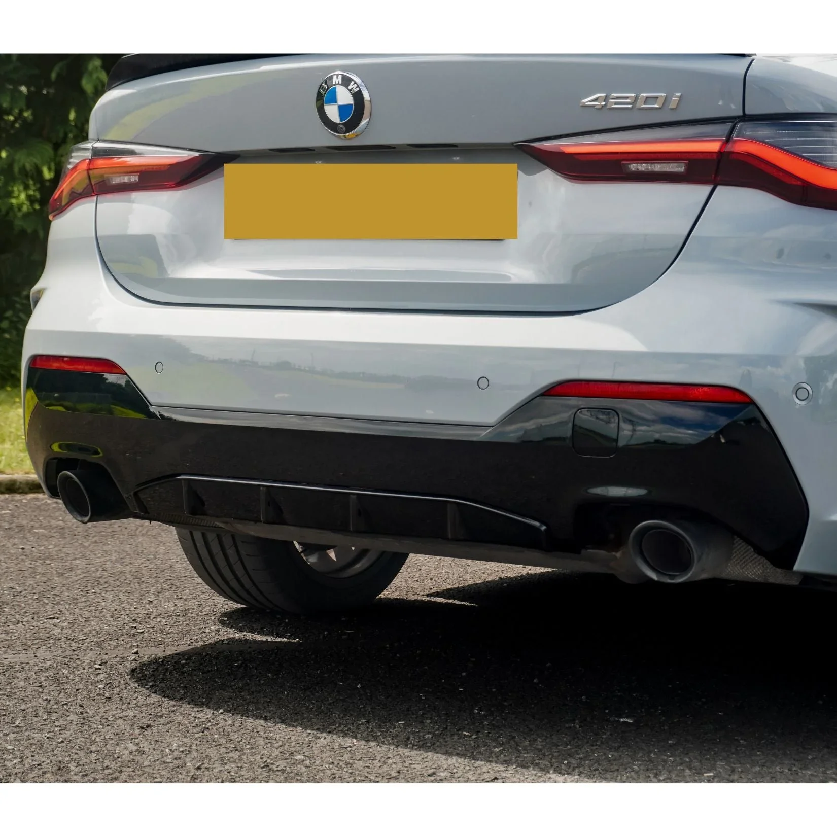 bmw-4-series-g22-full-body-kit-gloss-black-1.webp