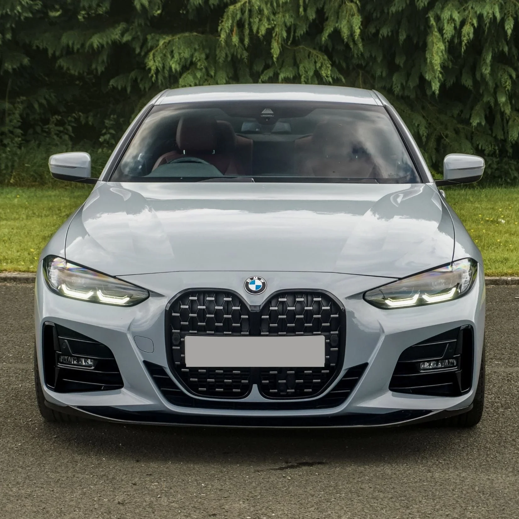 bmw-4-series-g22-full-body-kit-gloss-black-6.webp