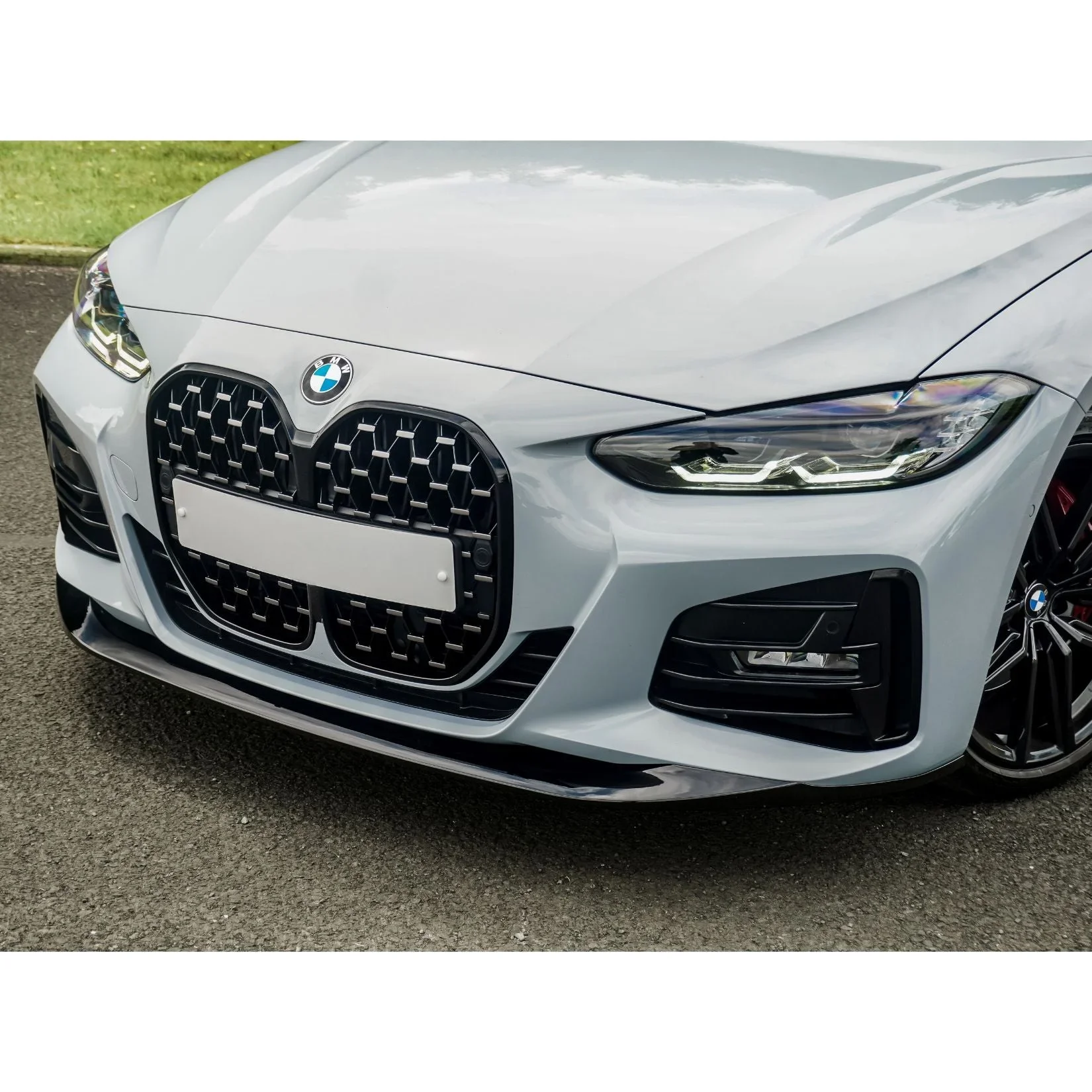 bmw-4-series-g22-front-lip-v1-gloss-black-2.webp