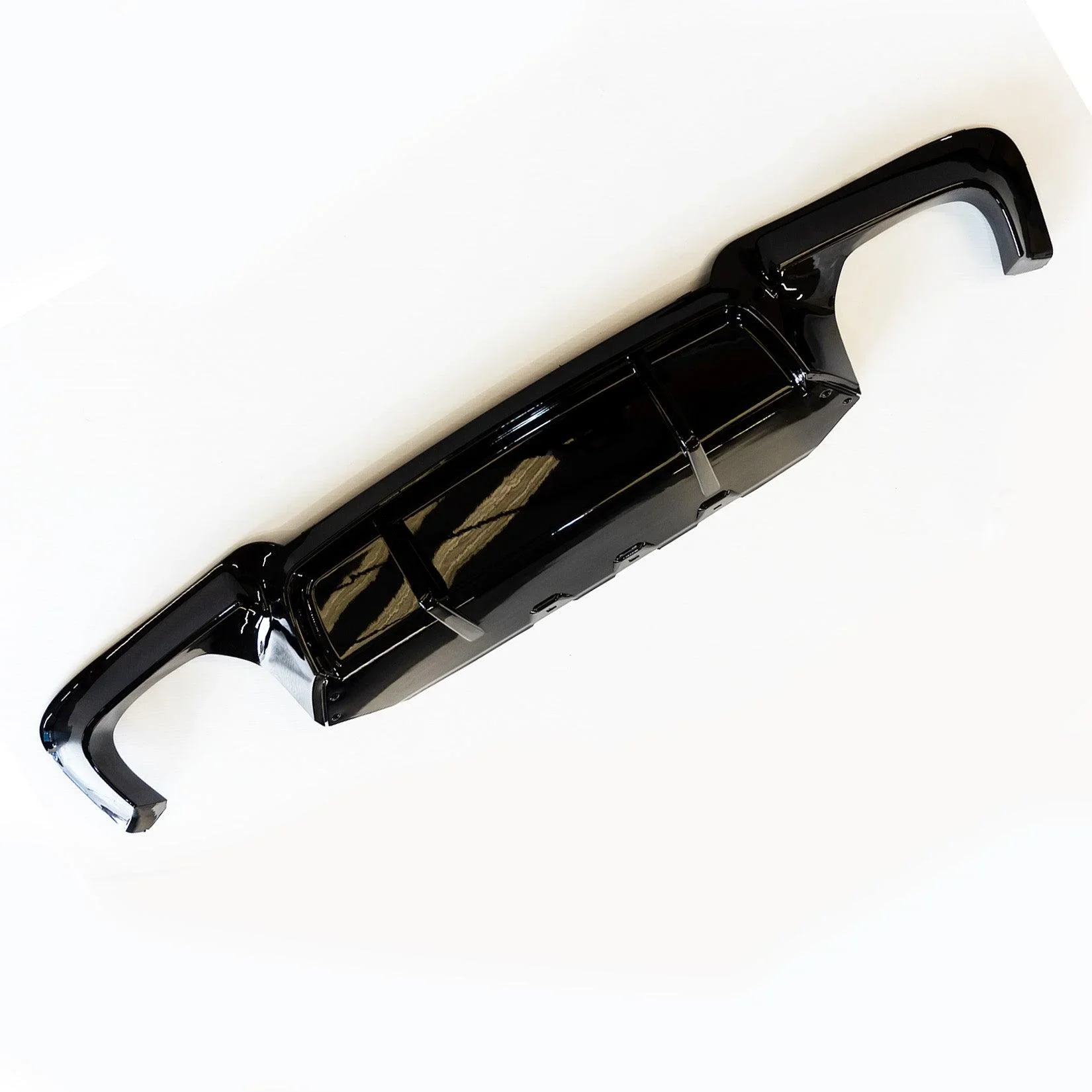 bmw-5-series-f10-rear-diffuser-gloss-black-7.webp