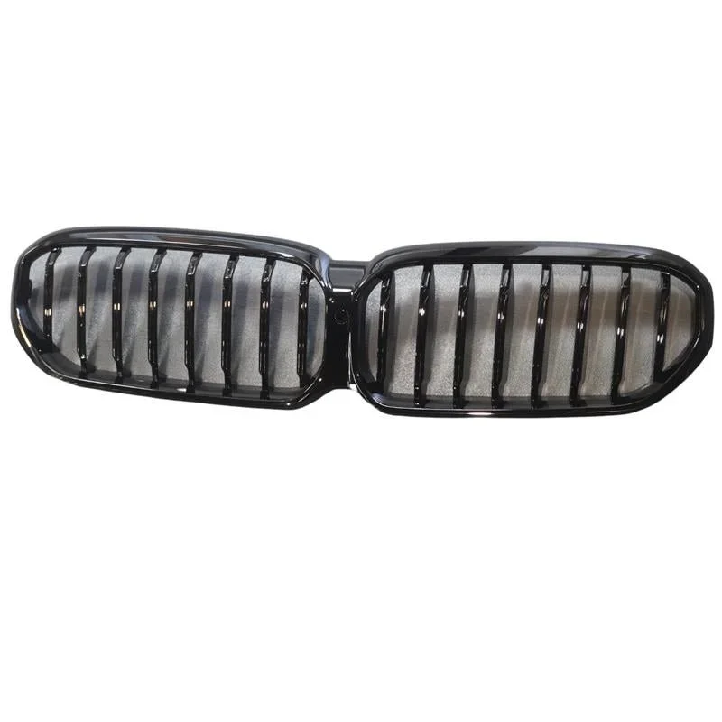 bmw-5-series-g30-front-grille-gloss-black-4.webp