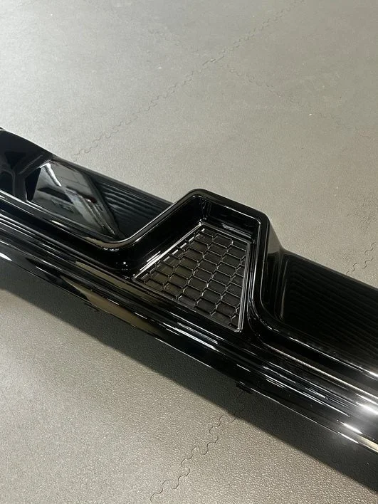 bmw-5-series-g30-rear-diffuser-v2-gloss-black-5.webp