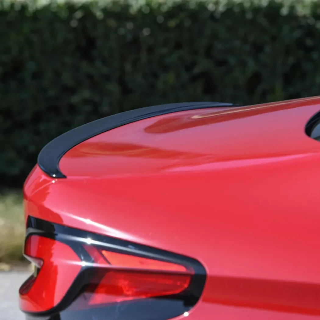 bmw-5-series-g30-rear-spoiler-m5-style-gloss-black-2.webp
