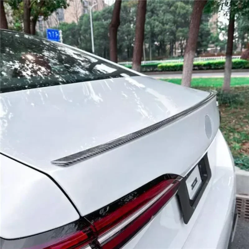 bmw-5-series-g60-rear-spoiler-carbon-look-3.webp