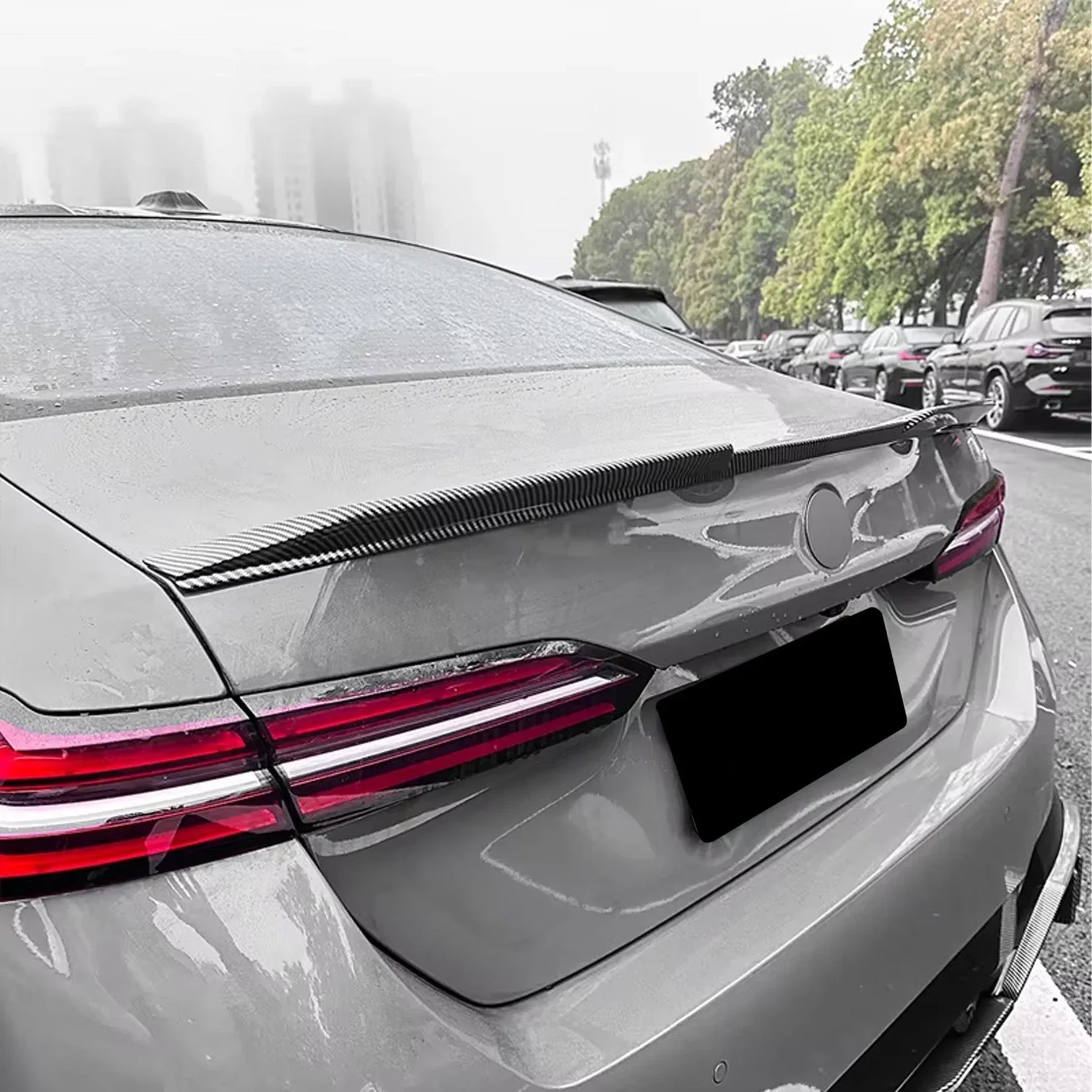 bmw-5-series-g60-rear-spoiler-m-performance-carbon-look-2.webp