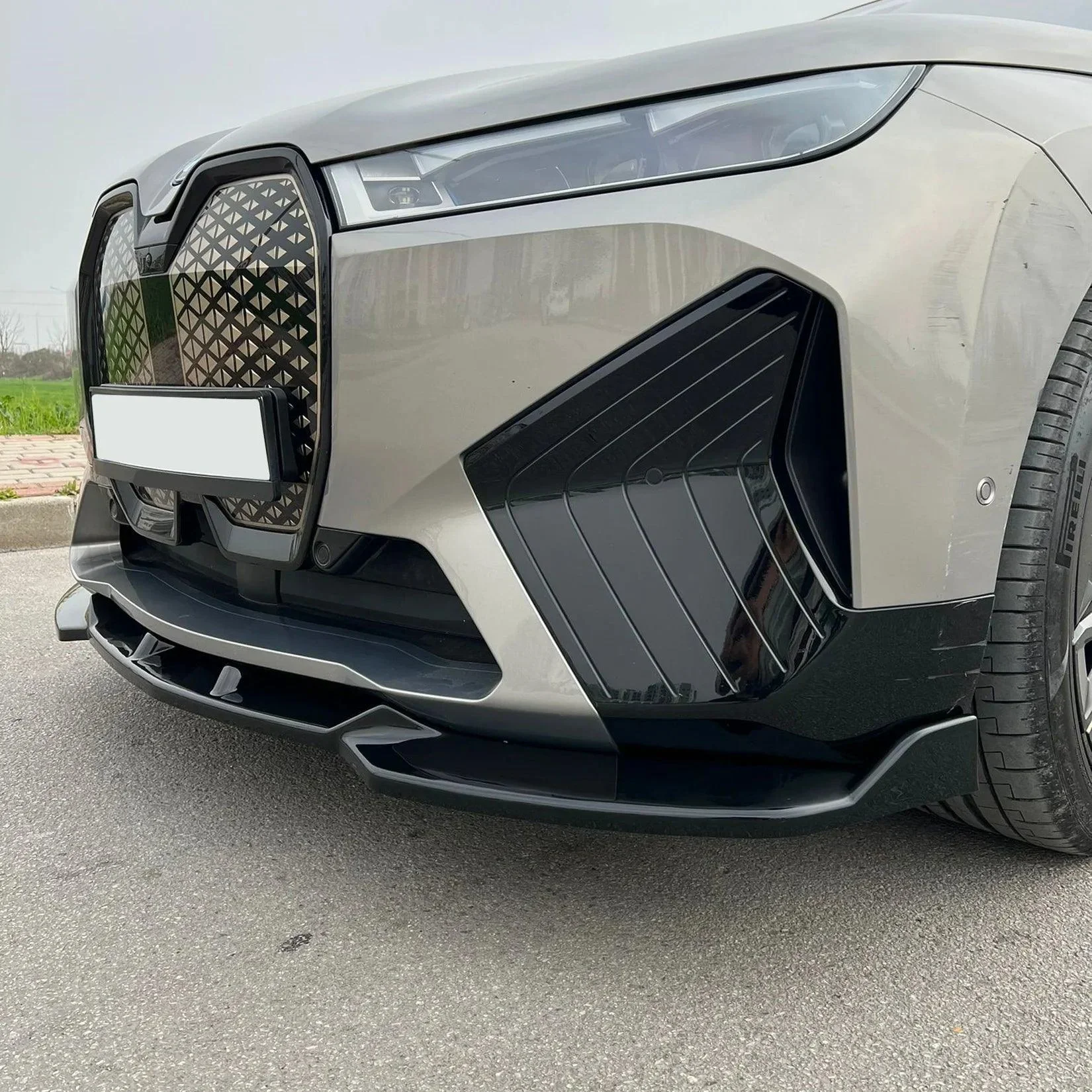 bmw-ix-i20-front-lip-v1-gloss-black-11.webp