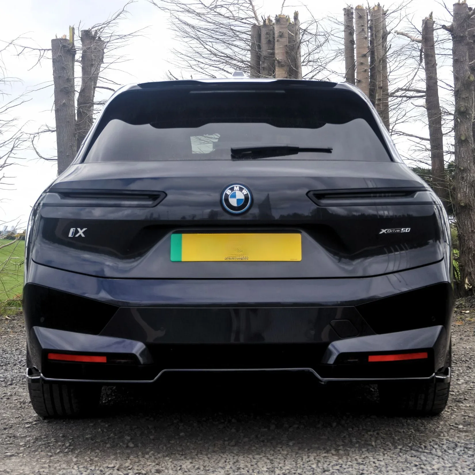 bmw-ix-i20-rear-spoiler-gloss-black-4.webp