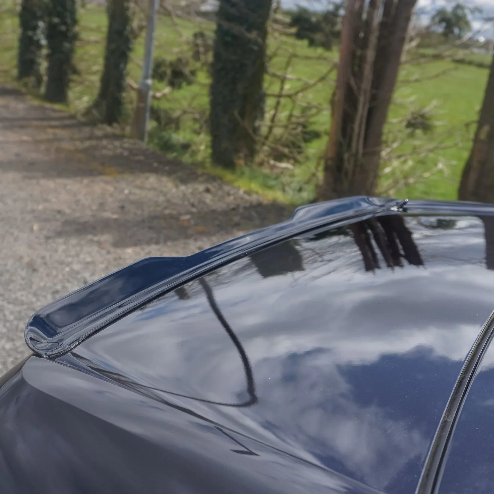 bmw-ix-i20-rear-spoiler-gloss-black-5.webp