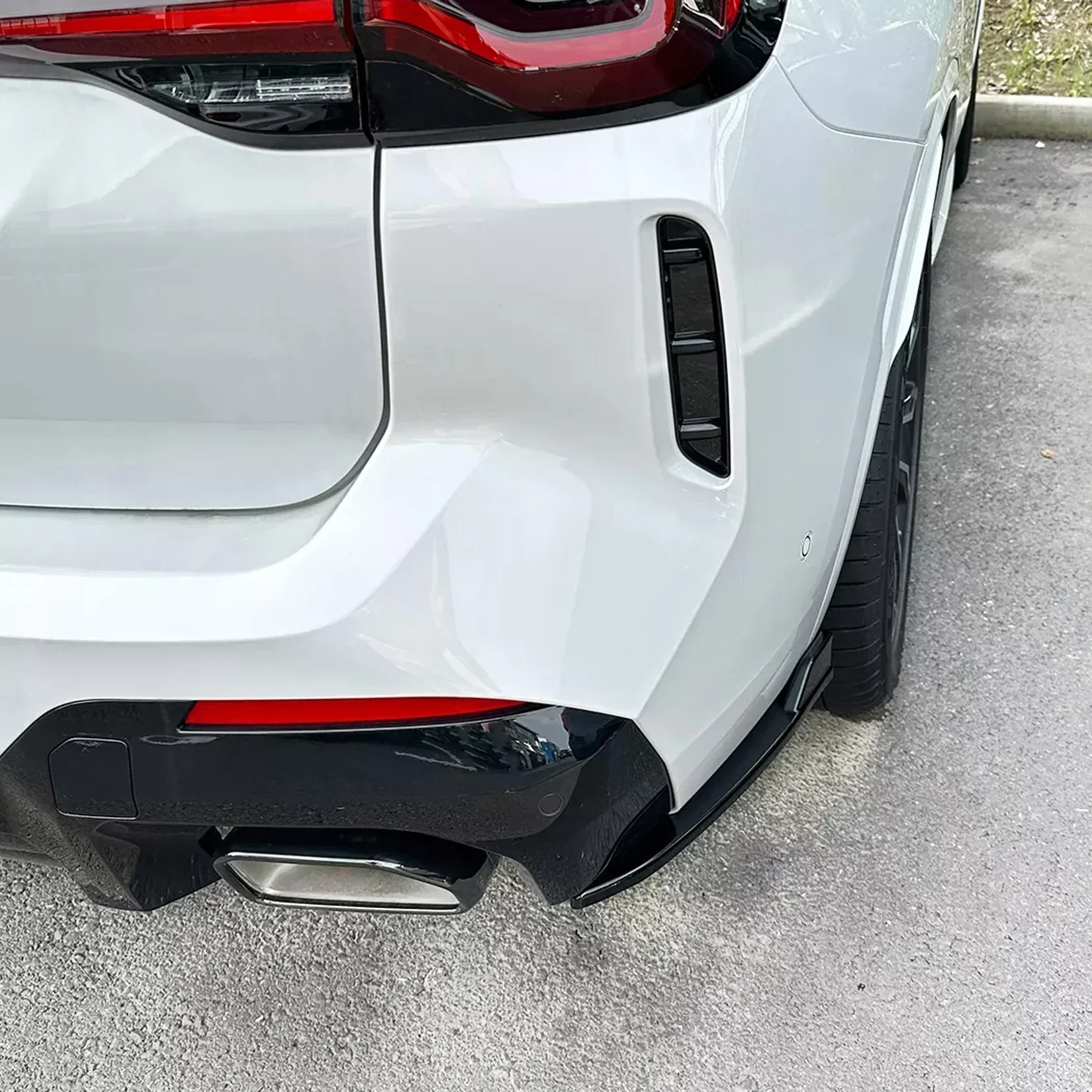 bmw-x3-g01-front-lip-gloss-black-9.webp