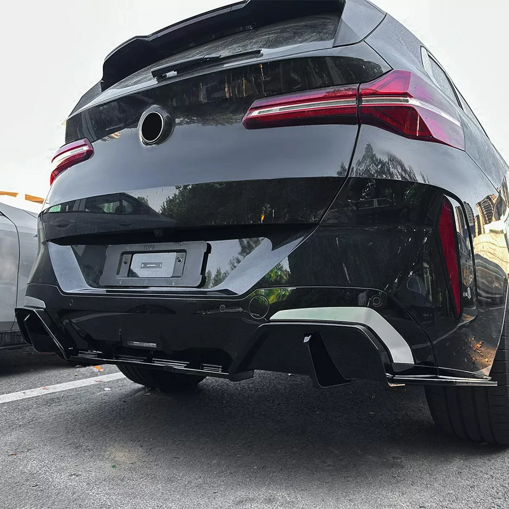 bmw-x3-g45-rear-diffuser-gloss-black-3.webp