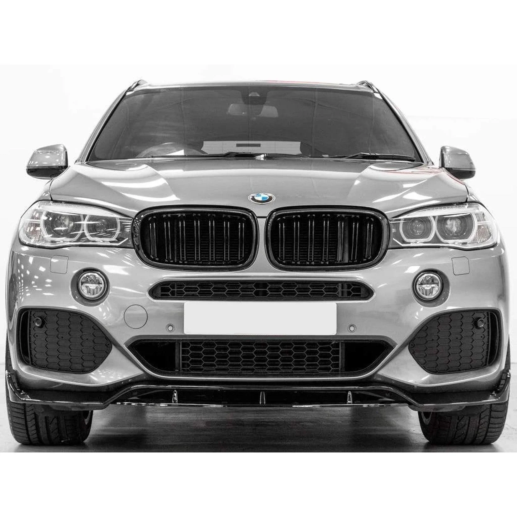 bmw-x5-f15-full-body-kit-black-knight-gloss-16.webp