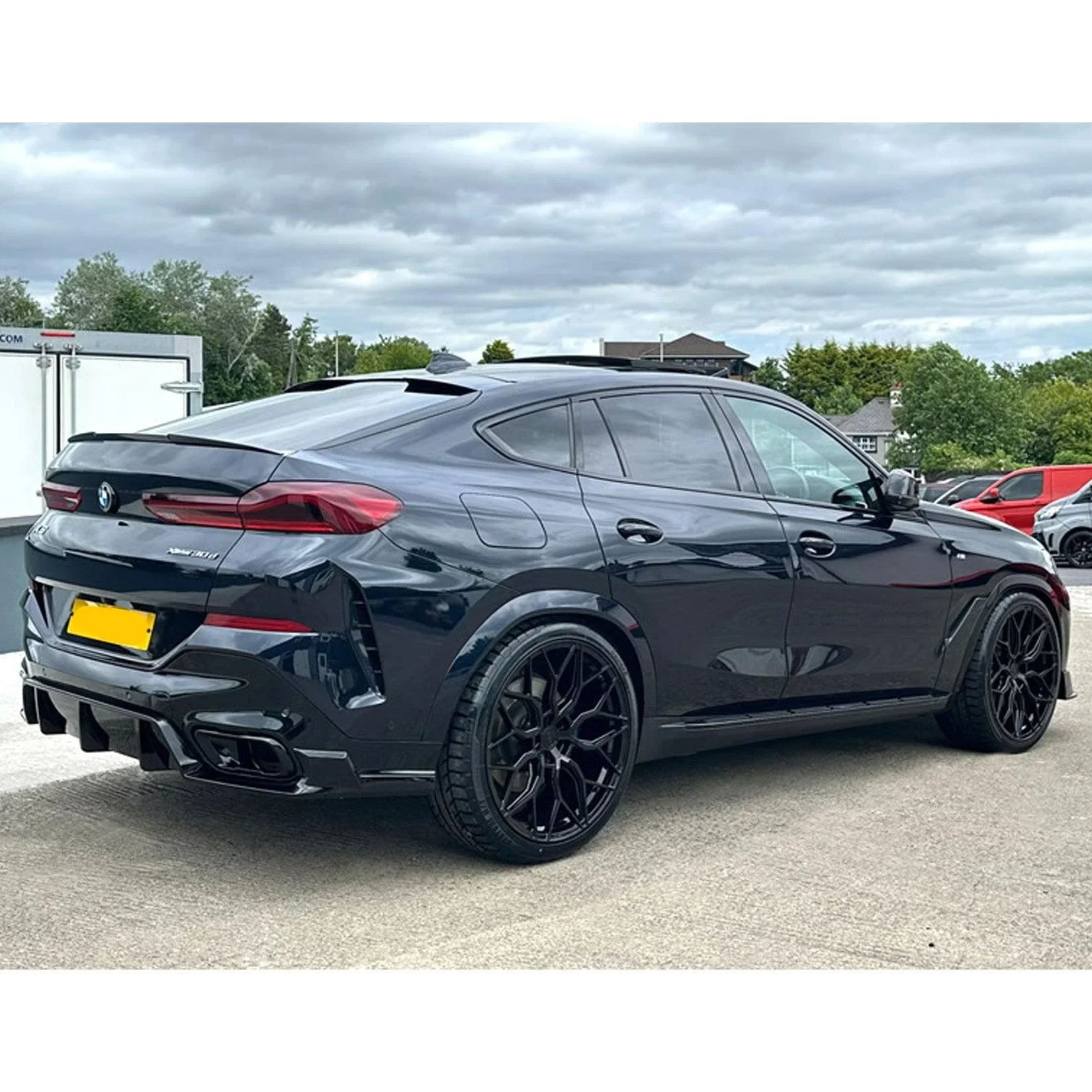 bmw-x6-g06-side-steps-v2-4.webp