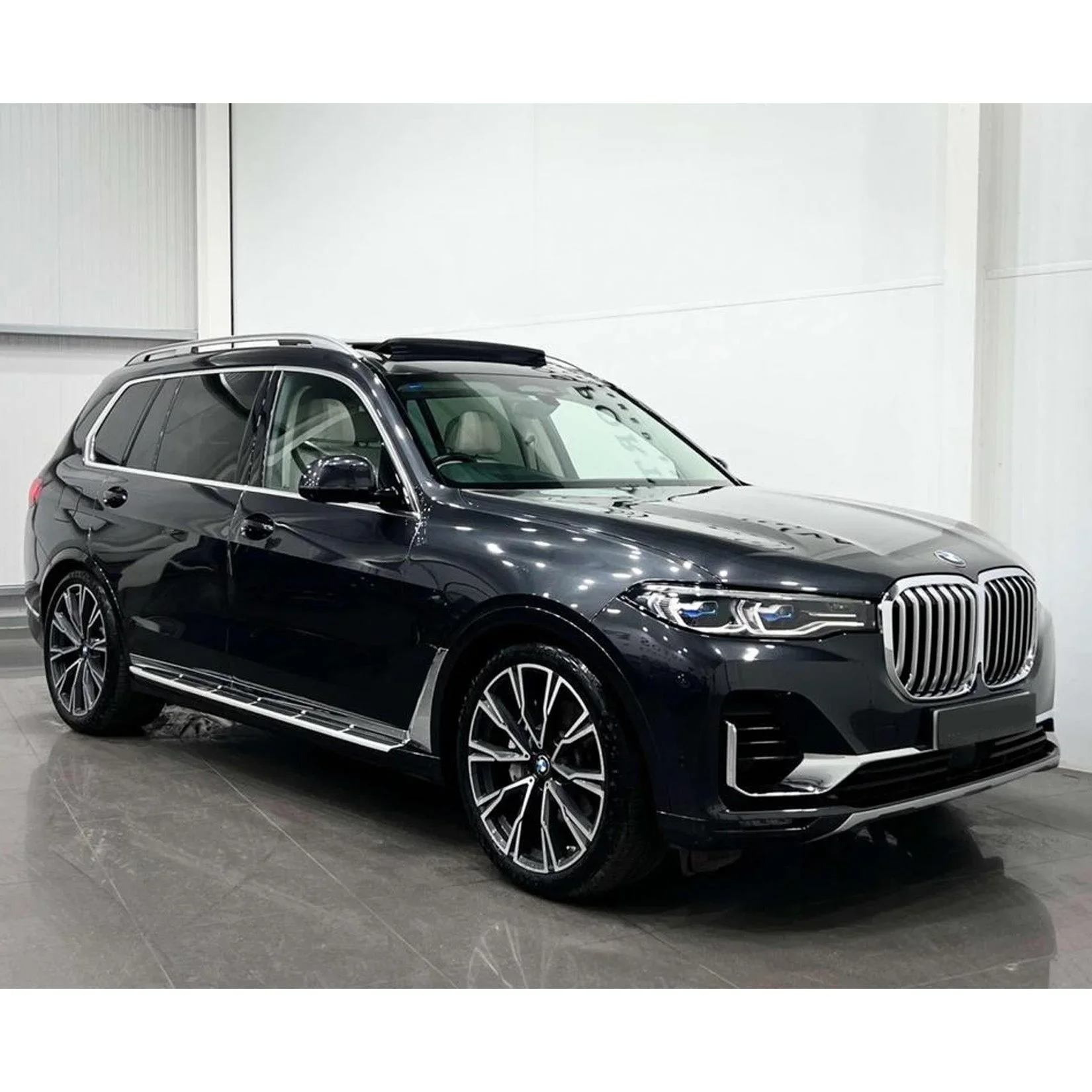 bmw-x7-g07-side-steps-1.webp