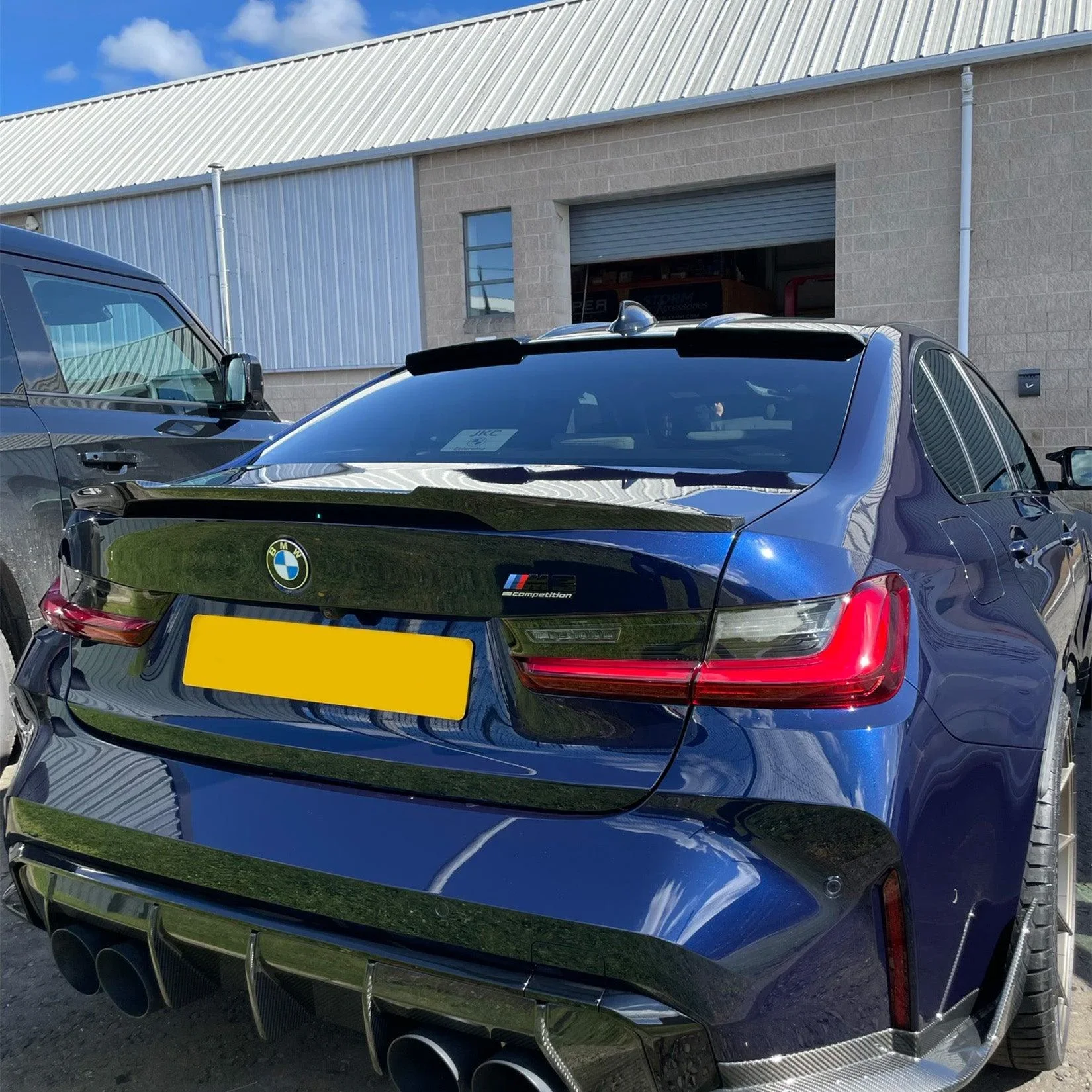 bmw-3-series-g20-roof-spoiler-gloss-black-5.webp