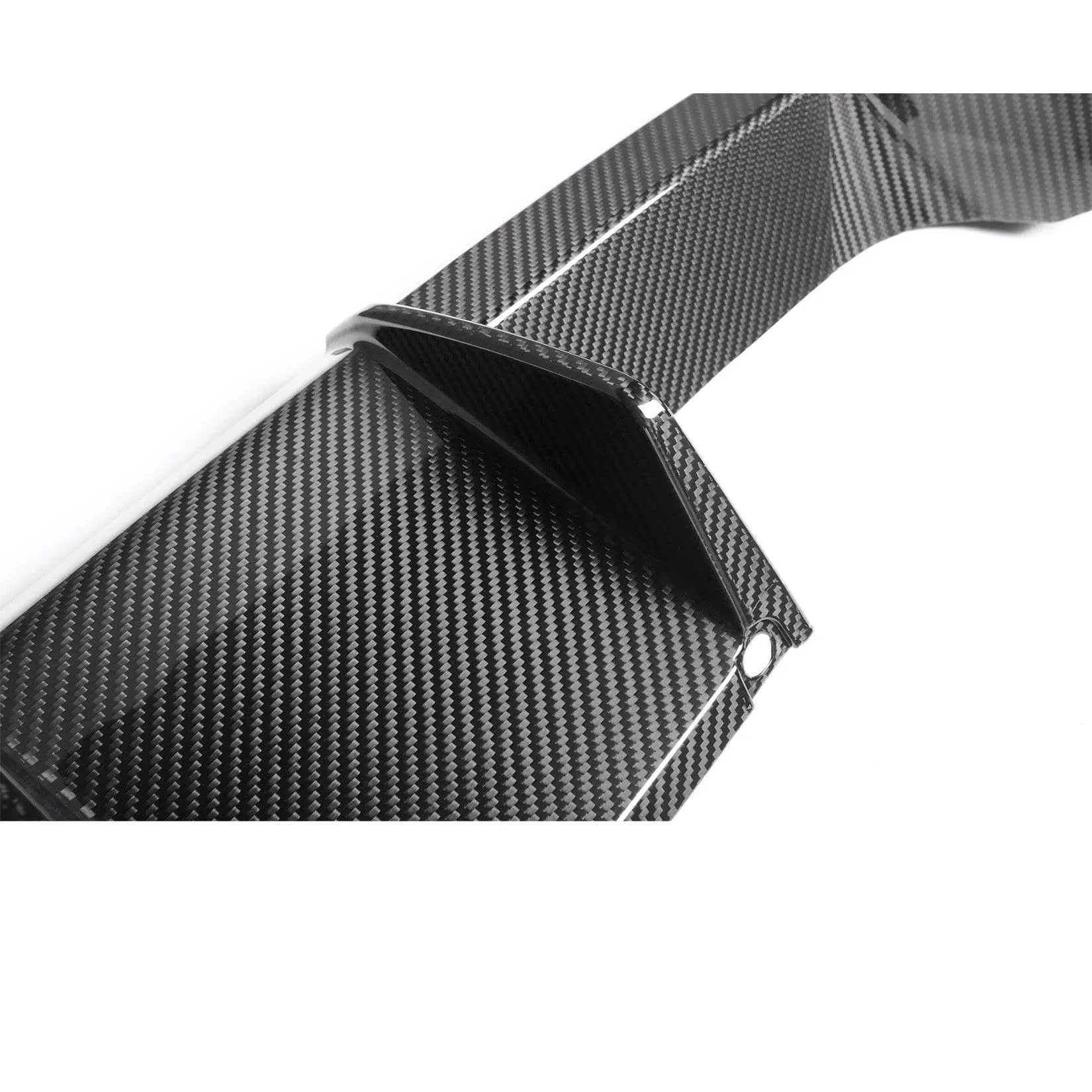 bmw-m3-g80-rear-diffuser-carbon-fibre-9.webp