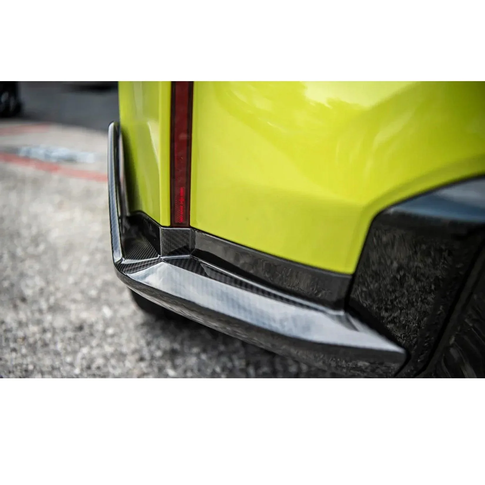 bmw-m3-g80-rear-spoiler-m-performance-carbon-fibre-1.webp