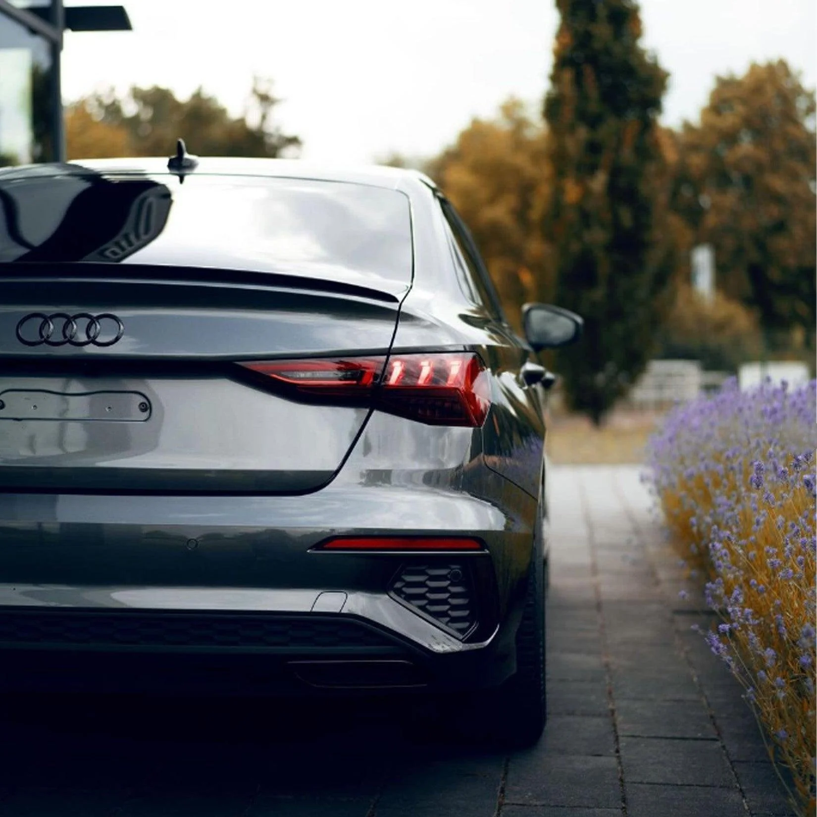 gloss-black-s3-style-rear-spoiler-lip-for-audi-a3-8v-saloon-2014-2020-1.jpg
