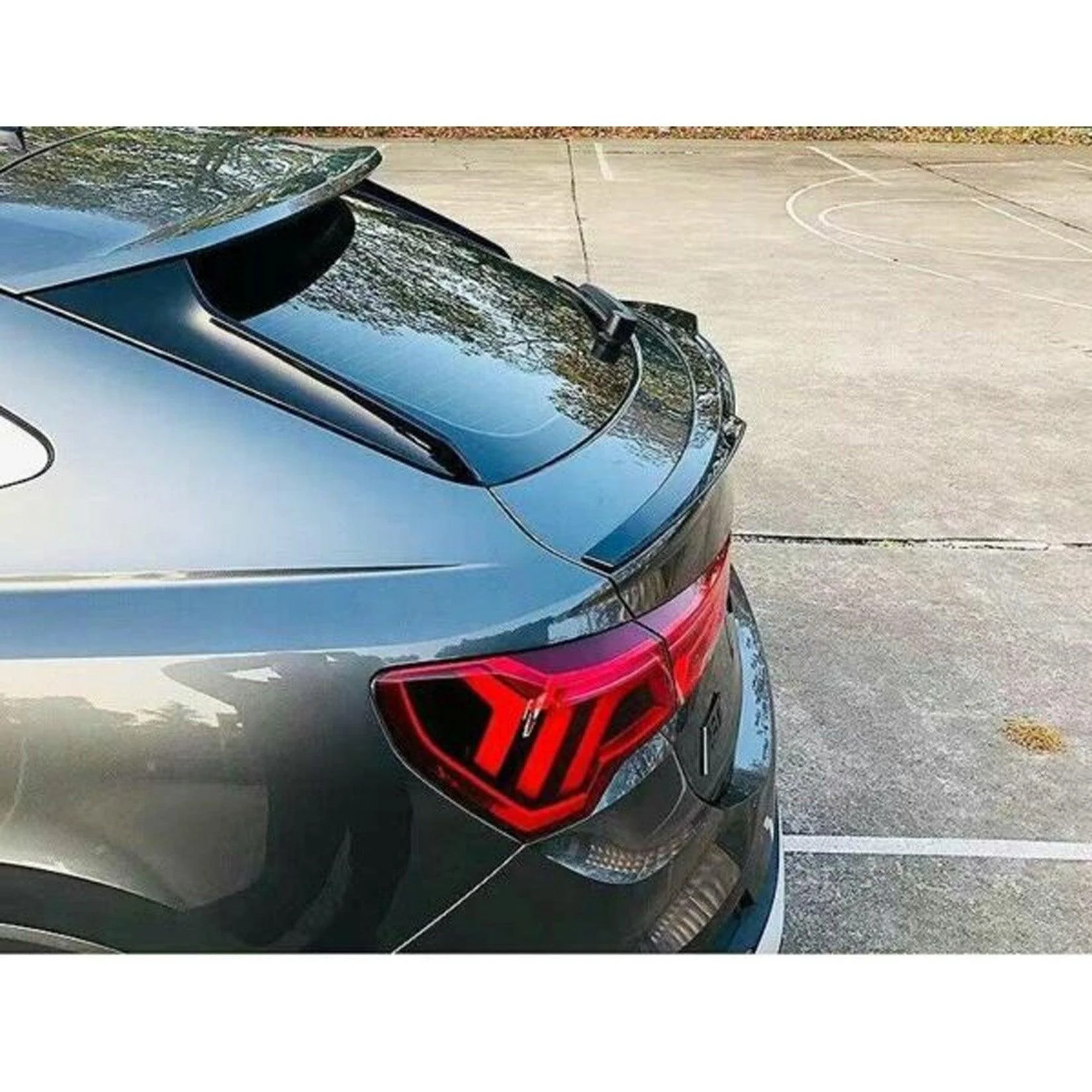 gloss-black-mid-spoiler-for-audi-q3-mk2-sportback-2019-1.jpg