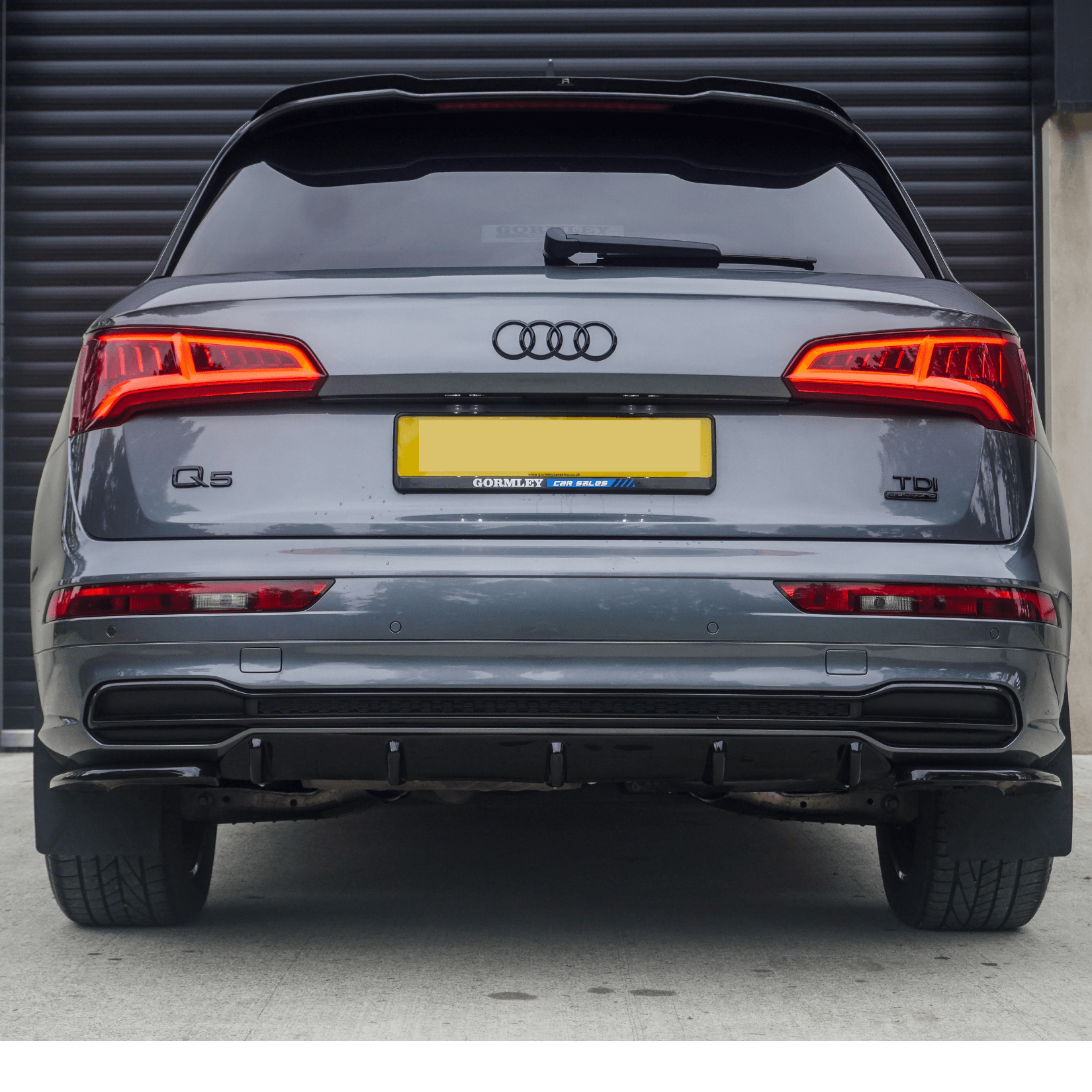 gloss-black-rear-spats-for-audi-q5-mk2-2017-2020-s-line-sq5-3.png