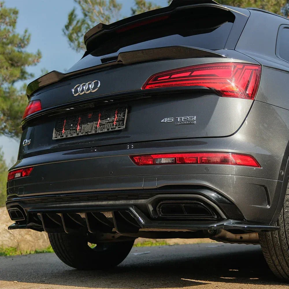 gloss-black-rear-centre-splitters-for-audi-q5-mk2-2020-2024-s-line-1.webp