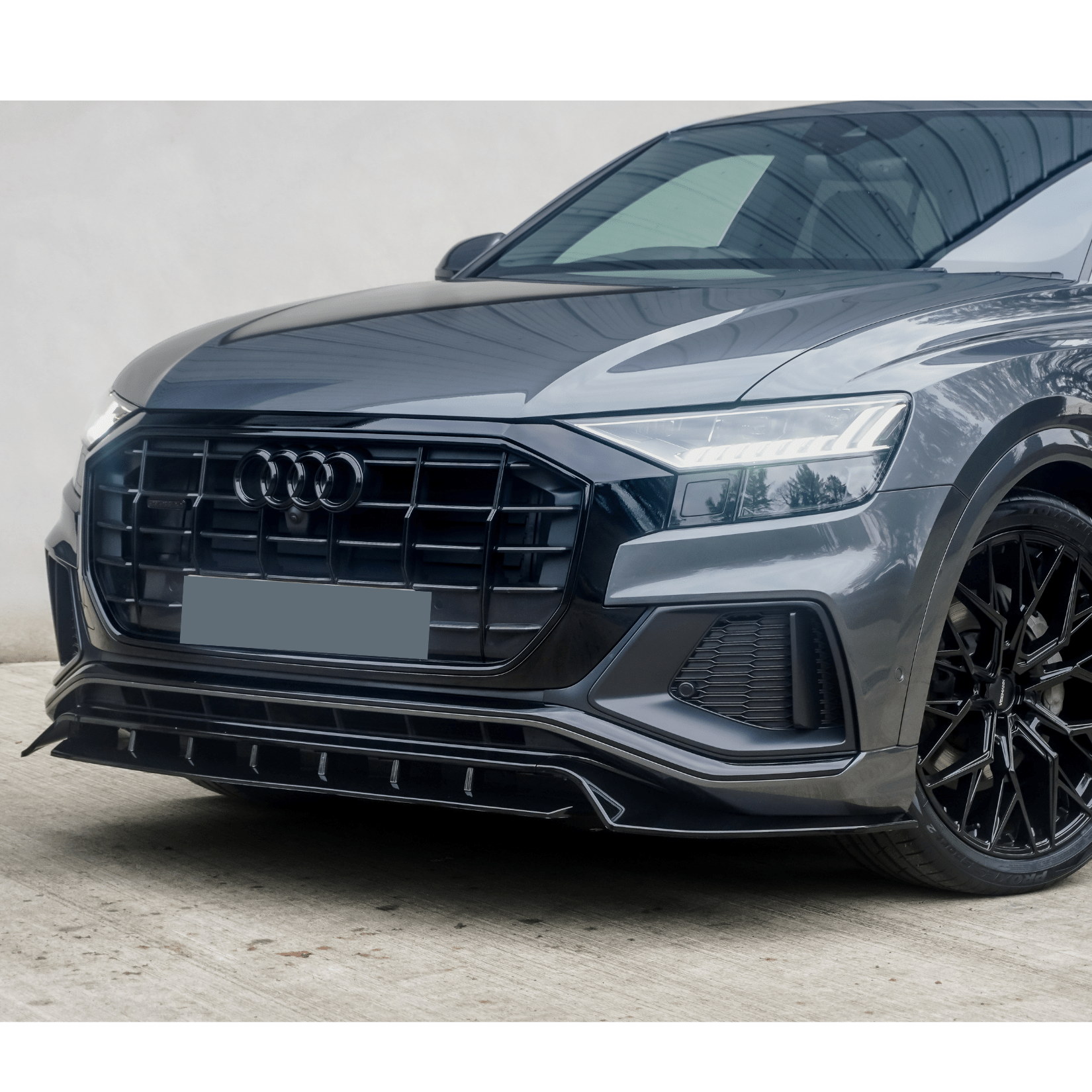 gloss-black-full-body-kit-for-audi-q8-4m-2018-2023-s-line-11.png
