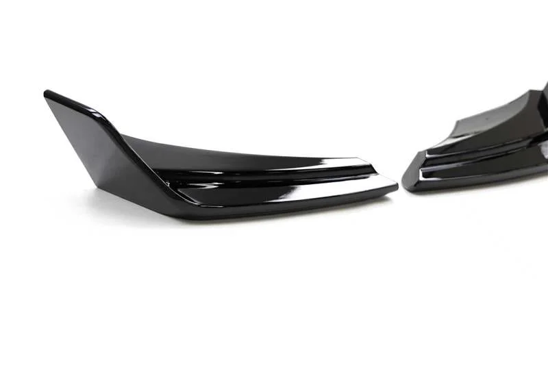 gloss-black-rear-end-pieces-for-land-rover-defender-l663-2020-1.jpg