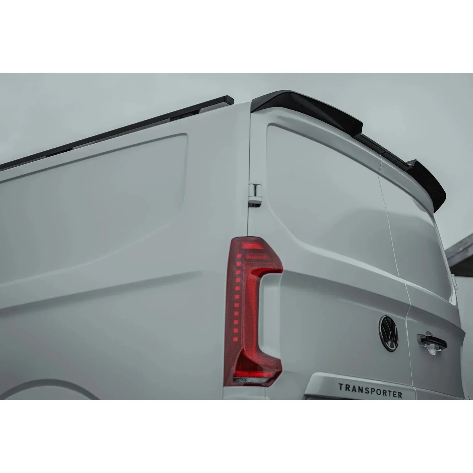 gloss-black-v2-full-body-kit-for-vw-transporter-t7-2025-lwb-7.webp