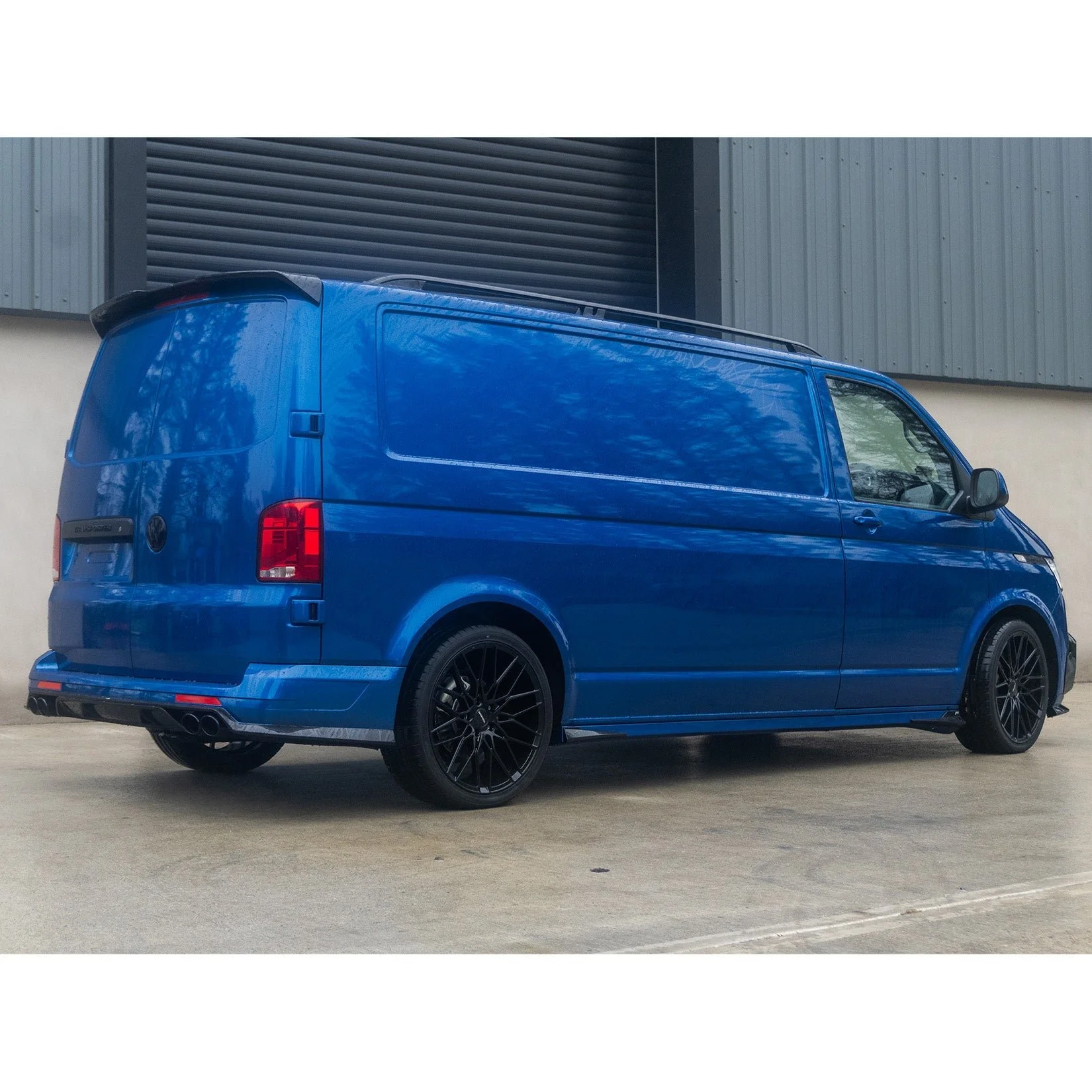 matte-black-roof-bars-for-vw-transporter-t6-1-swb-1.jpg