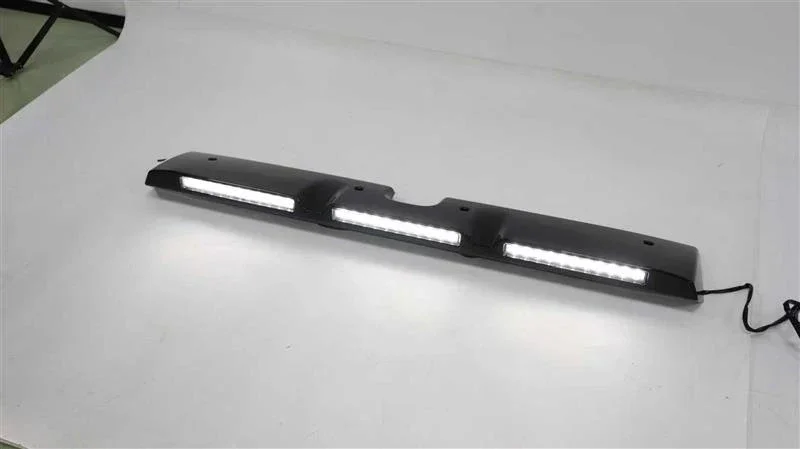 gloss-black-roof-light-pod-for-vw-transporter-t6-1-1.webp