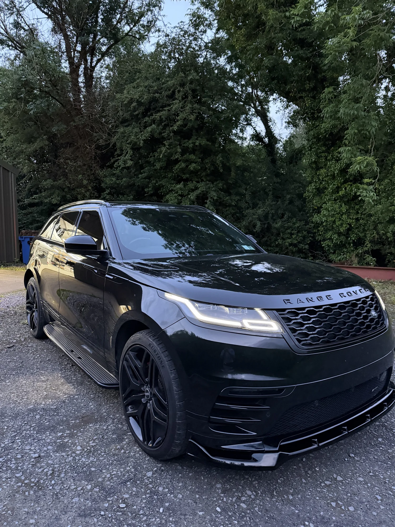 Range Rover Velar after body kit and side steps fitted