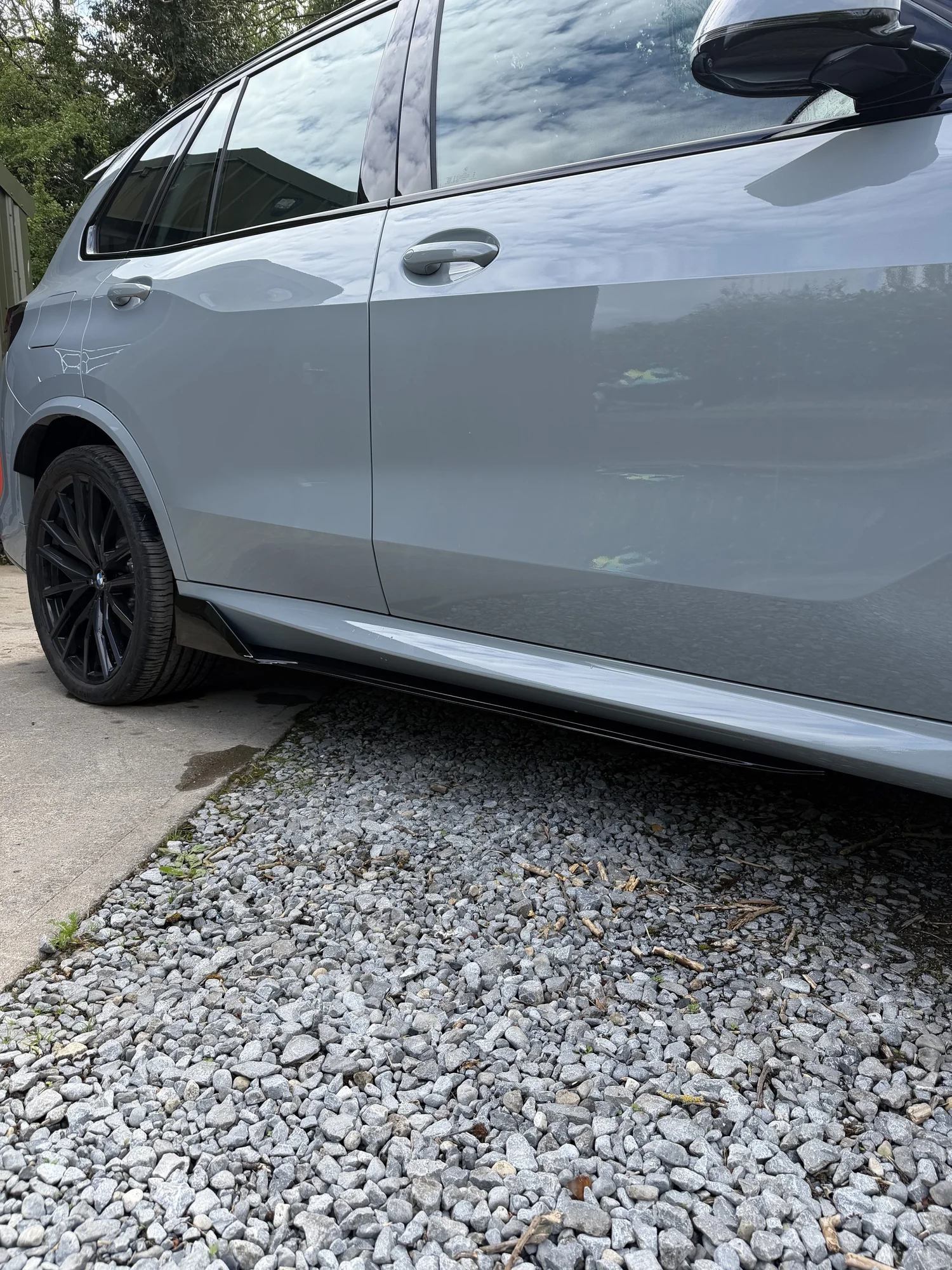 BMW X5 G05 side skirt fitted