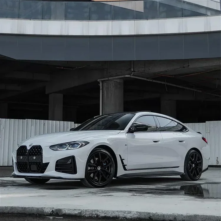 bmw-4-series-g26-side-skirts-gloss-black-1.webp