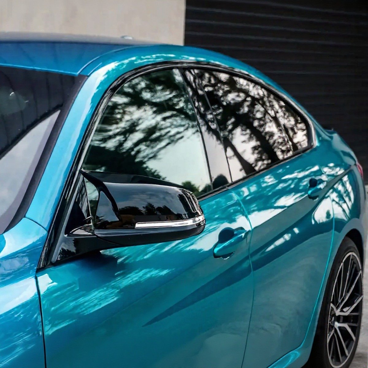 bmw 1 series f20 mirror covers and grill (1).jpg