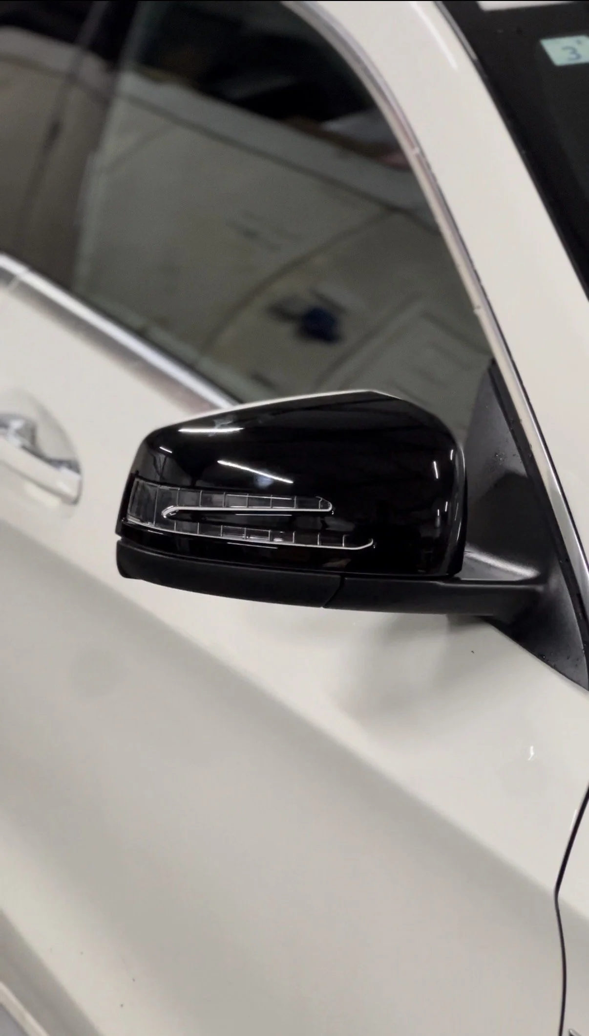 mercedes-cla45-w117-Black-Mirror-Caps.jpeg