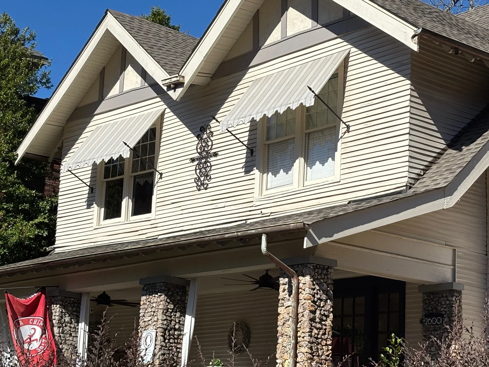 spears on house.jpg