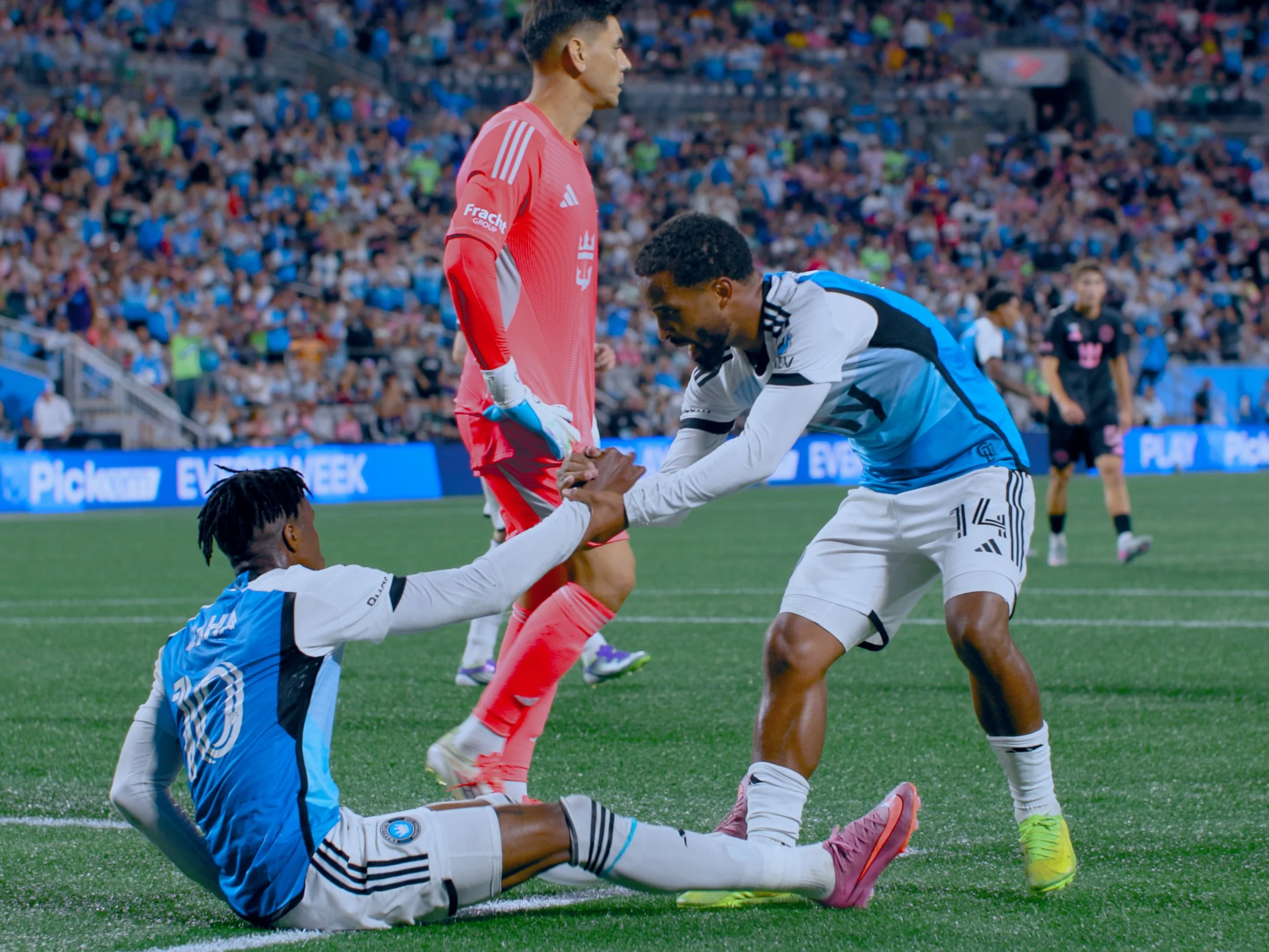 Sequence 03.00_46_49_03.Still005.jpg