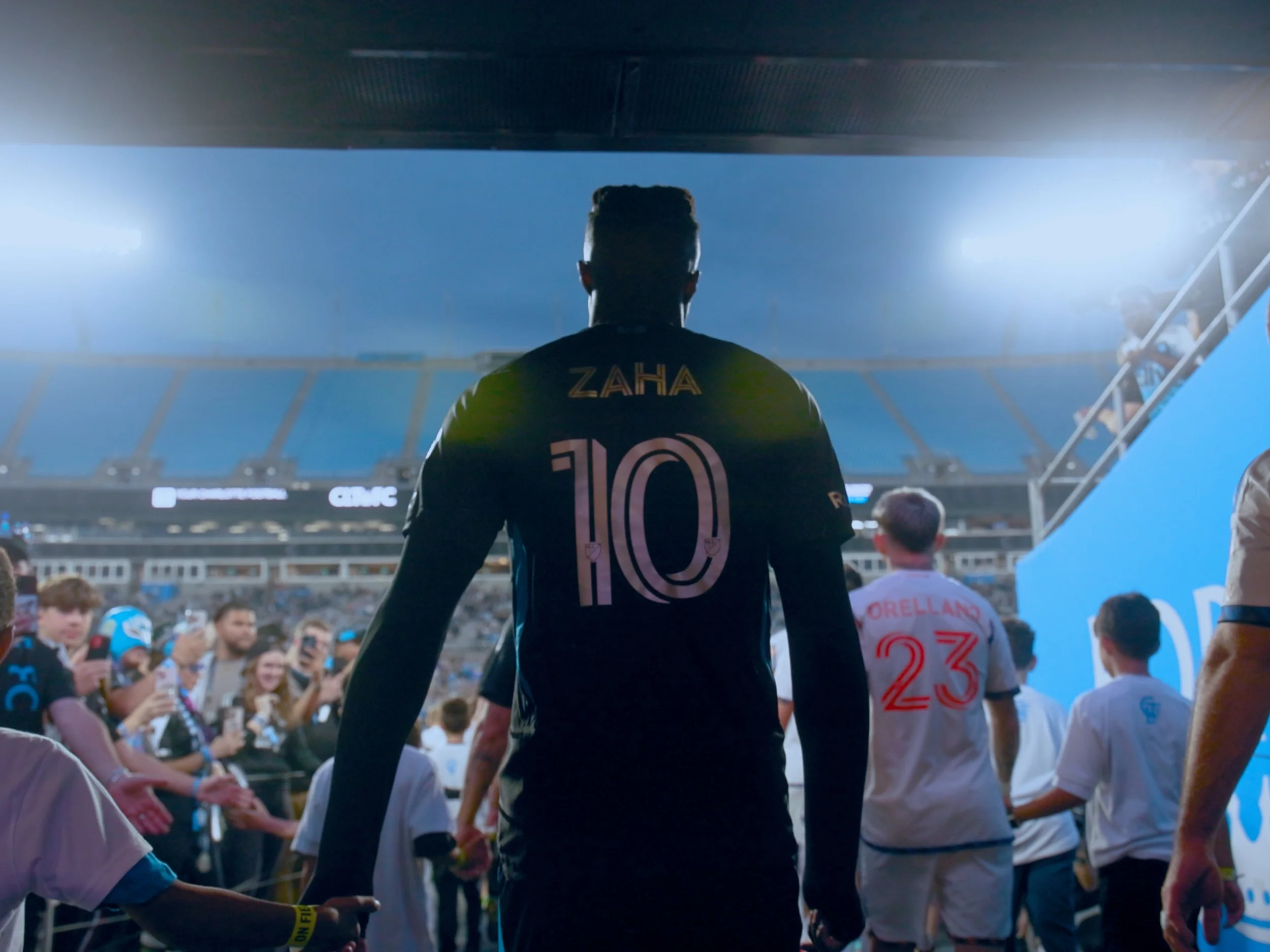 Sequence 03.00_02_58_08.Still002.jpg