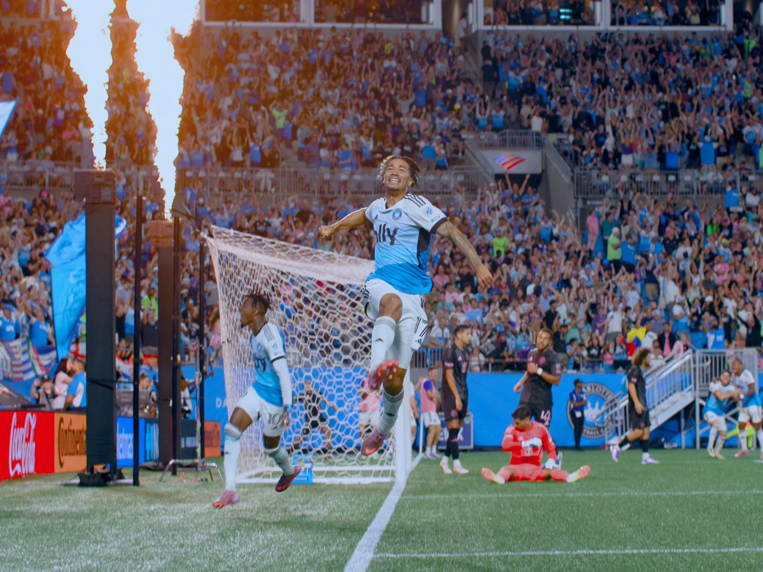 Sequence 03.01_04_49_08.Still008.jpg