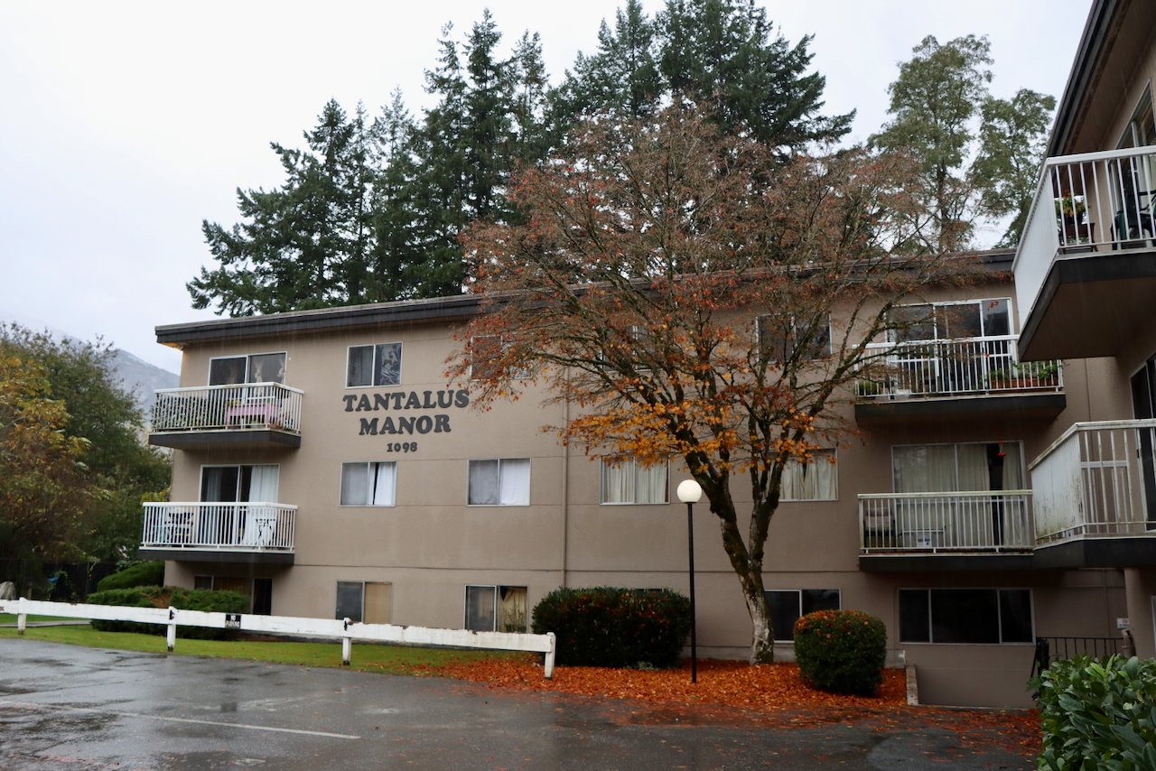 Tantalus affordable housing site prior to retrofit. NDY Contracting partnering with Squamish Community Housing Society and Hiy̓ám̓ Housing.
