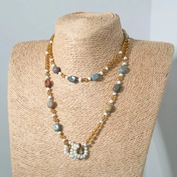 Shop_Necklaces_Marine_Ivory_3.jpg