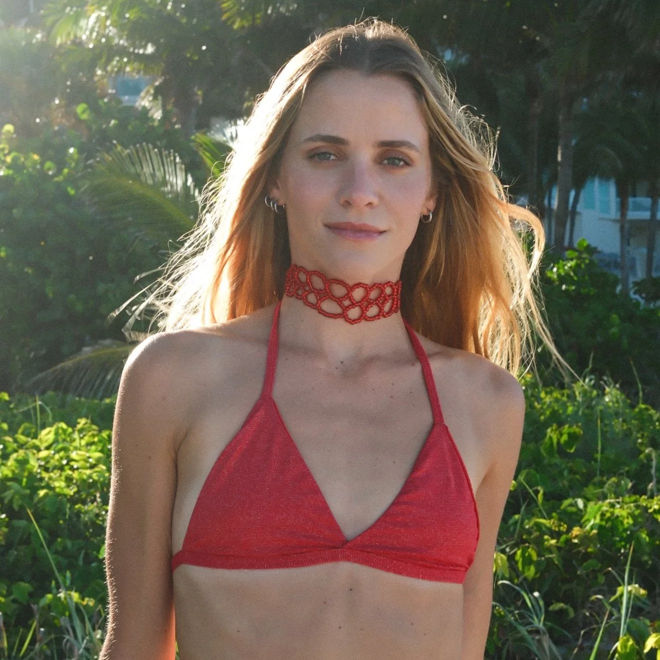 Shop_Necklaces_Coral_Cherry_5.jpg