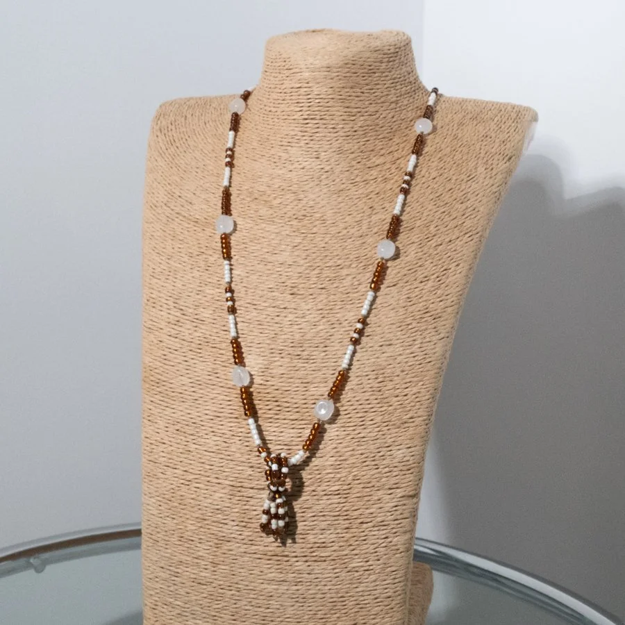 Shop_Necklaces_Striped_Moonstone_5.jpg