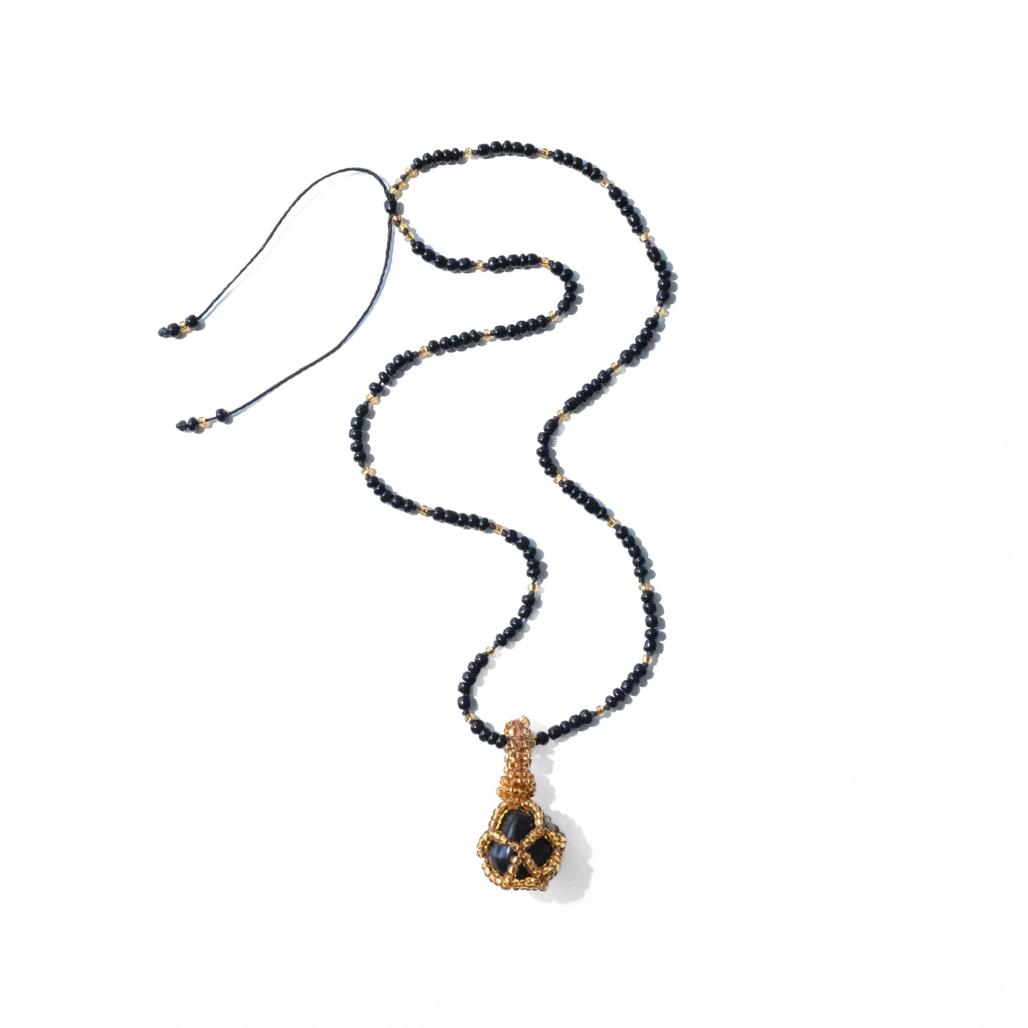 Stone Pendant Black & Gold