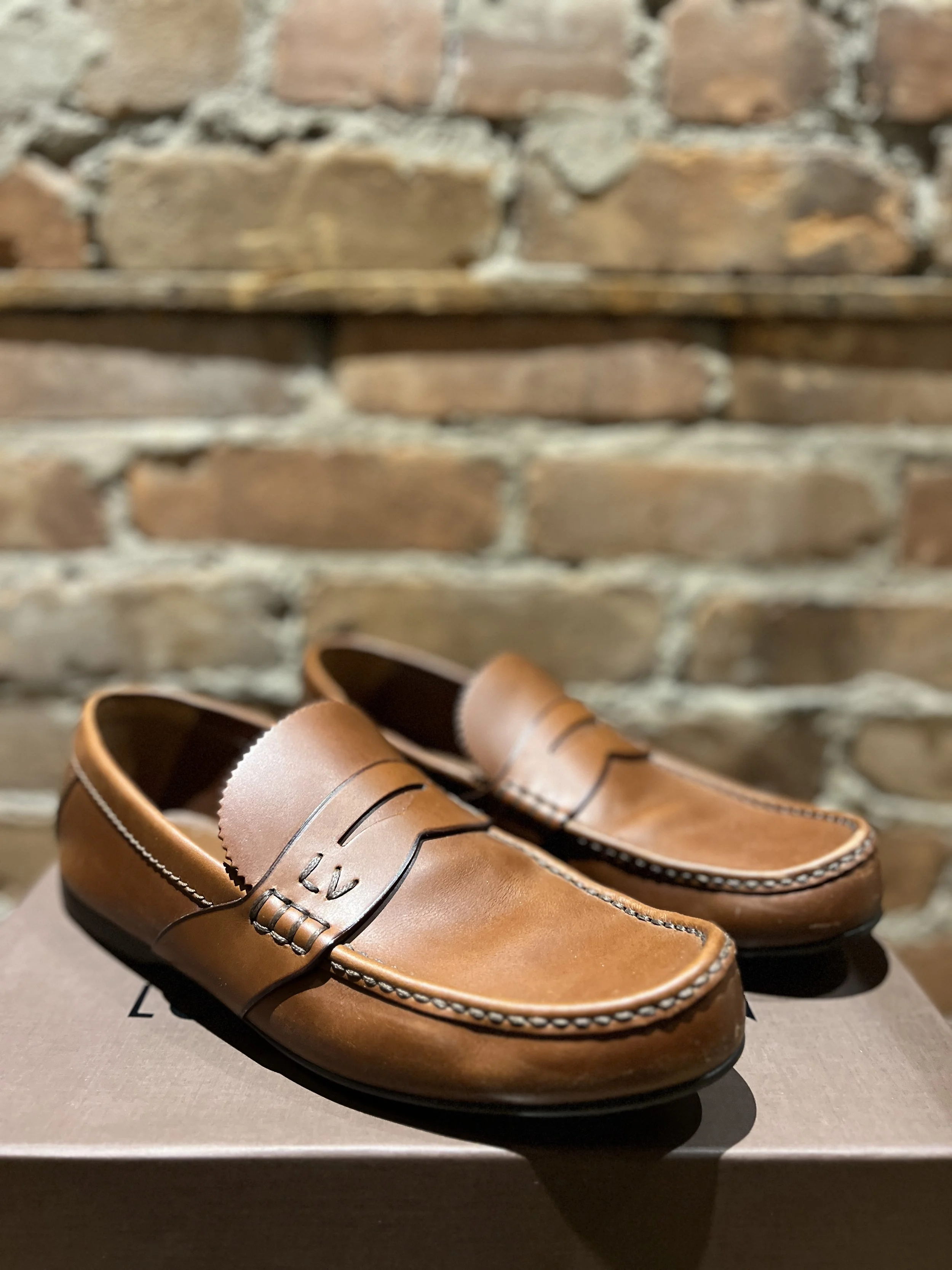 LOUIS VUITTON Monte Carlo Cognac Brown Leather Driving Moccasins - Size LV 7 (US 8)