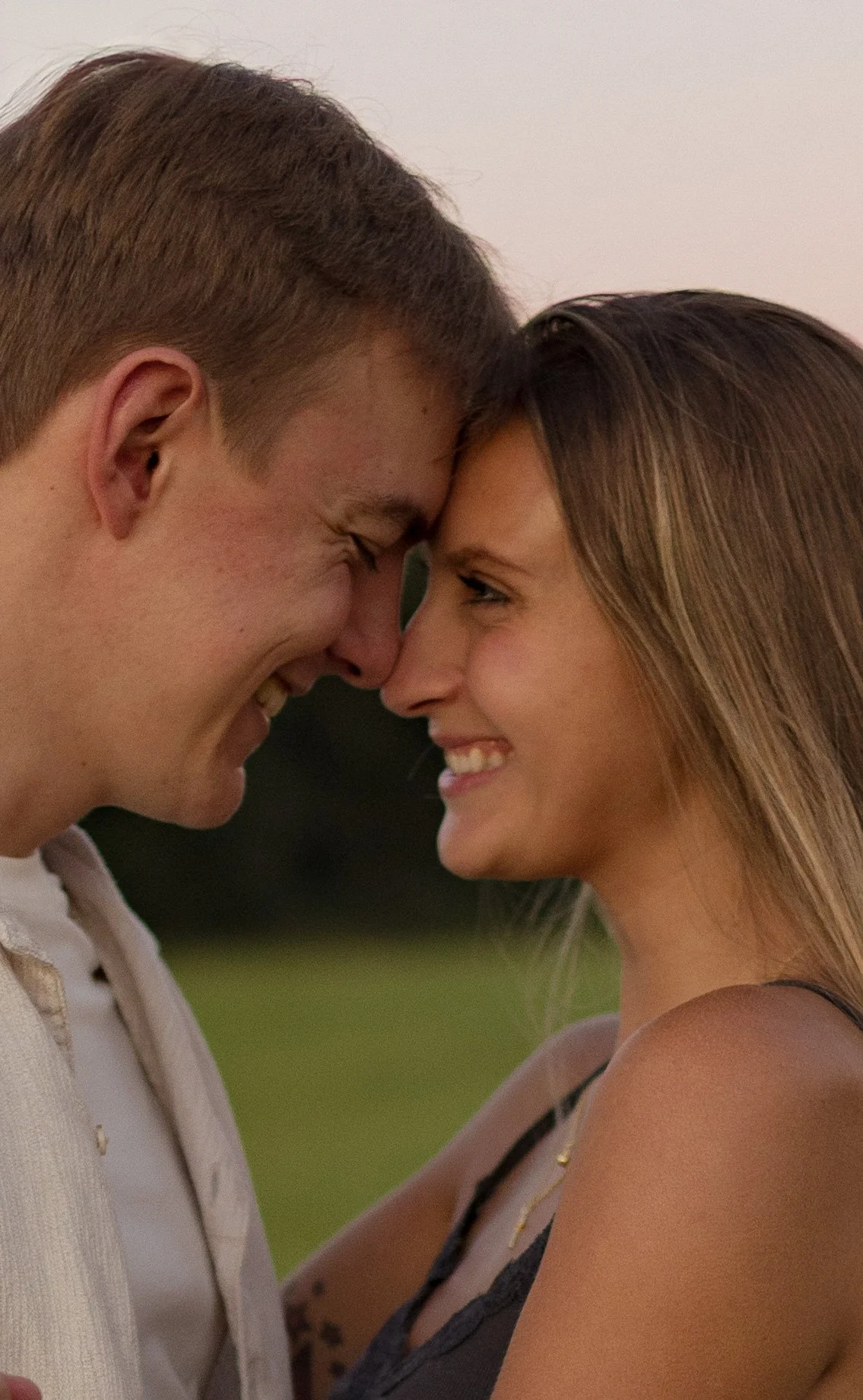Emma Lehman, Wisconsin Couples and Wedding Photographer