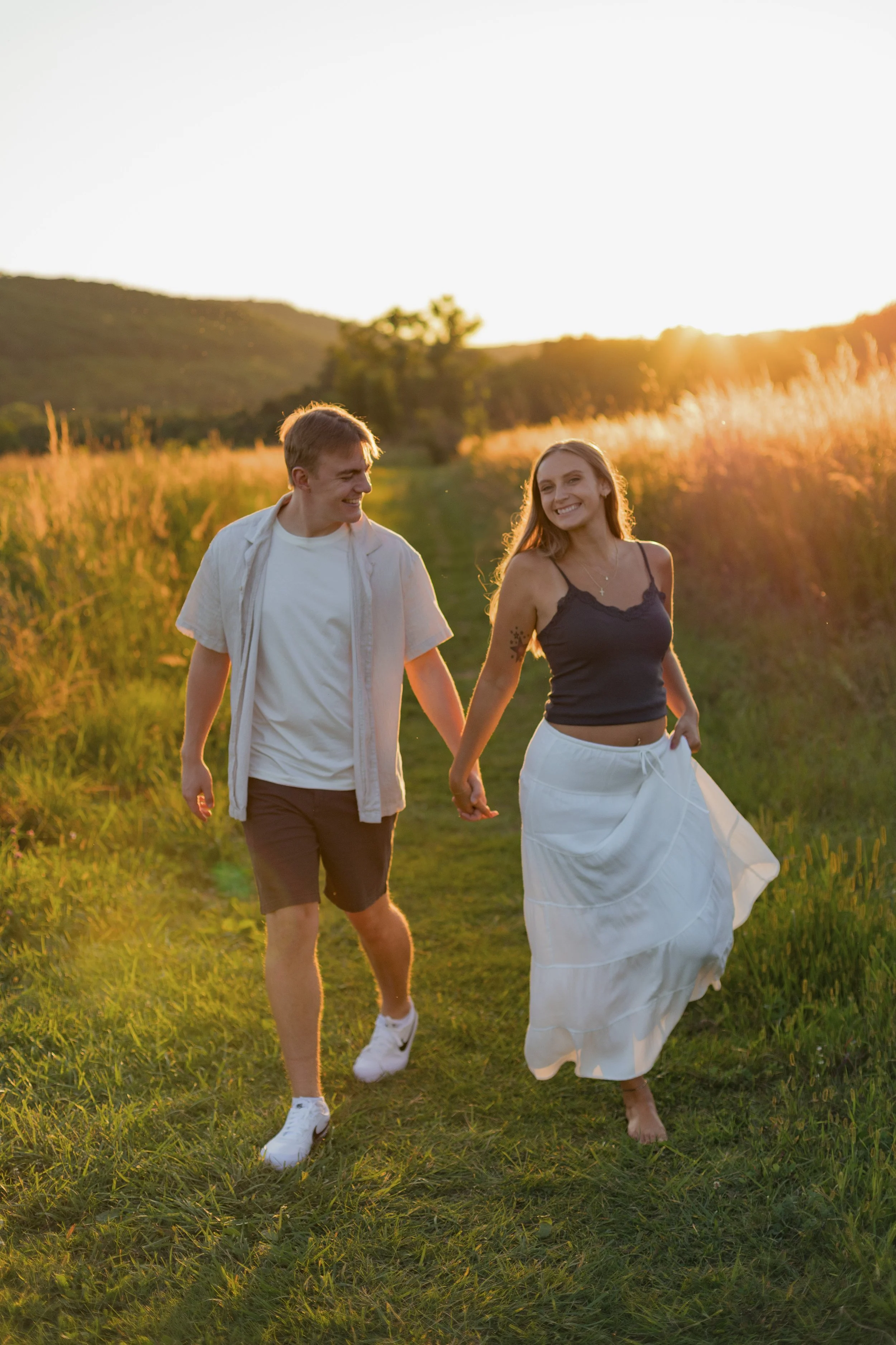 Emma Lehman, Wisconsin Couples and Wedding Photographer