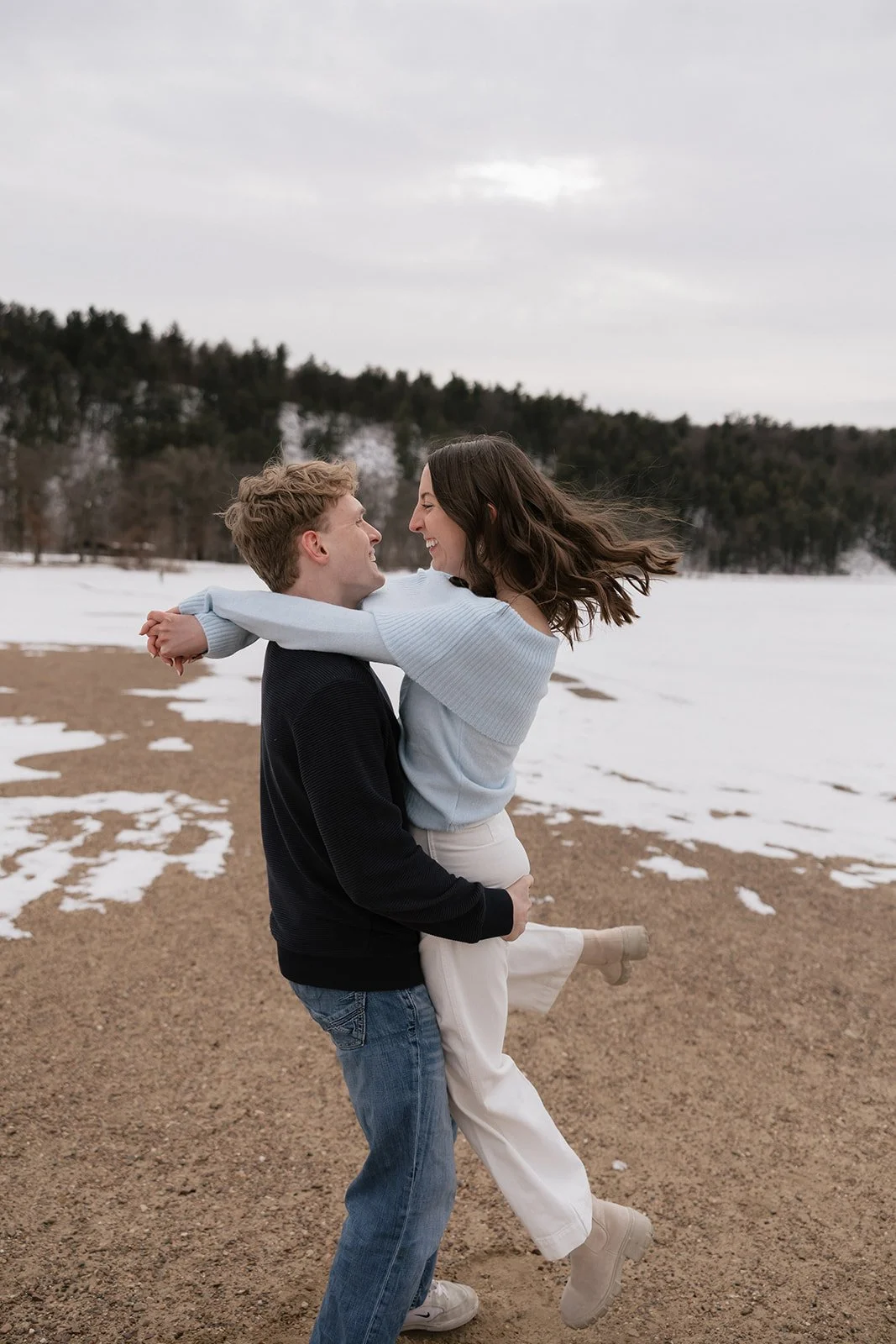 Wisconsin Couples and Wedding Photographer