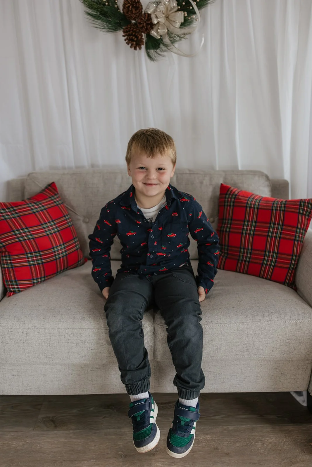 Wisconsin Christmas Mini Sessions, Wisconsin Family Photographer