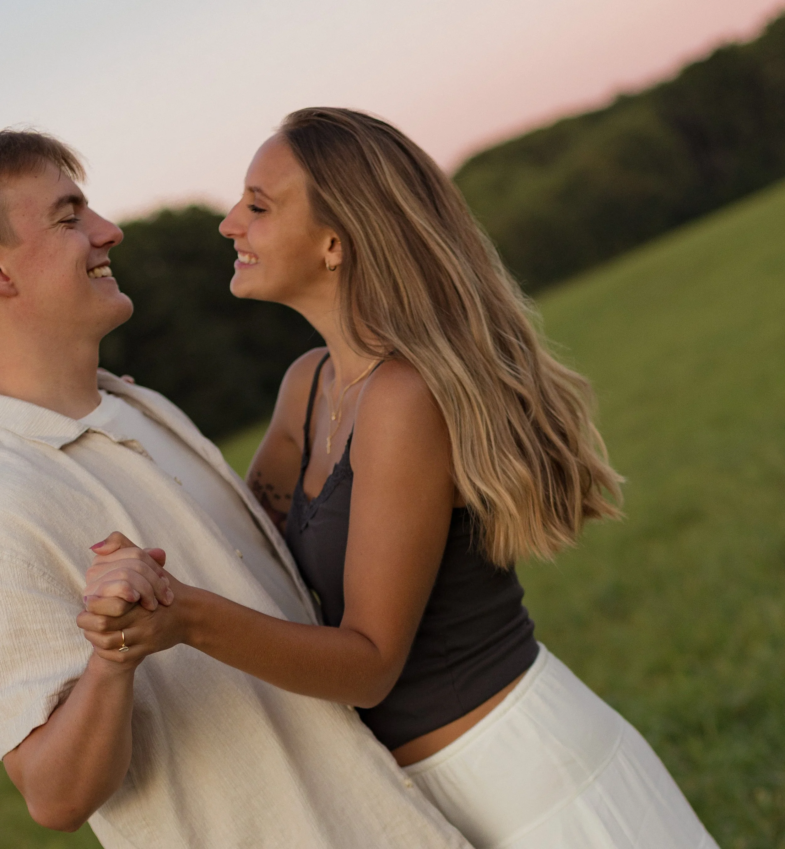 Emma Lehman, Wisconsin Couples and Wedding Photographer